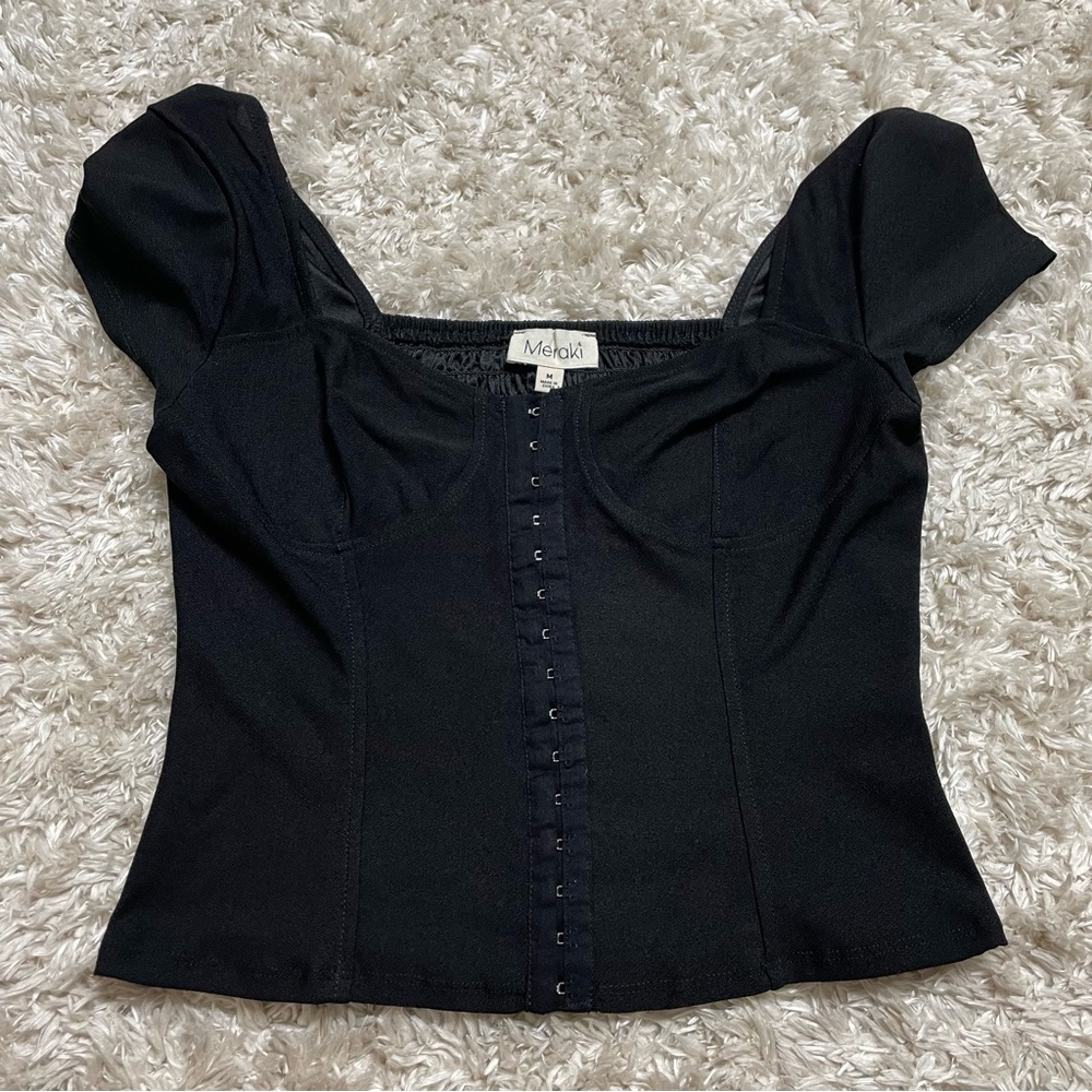 Meraki, M, and Black crop top.